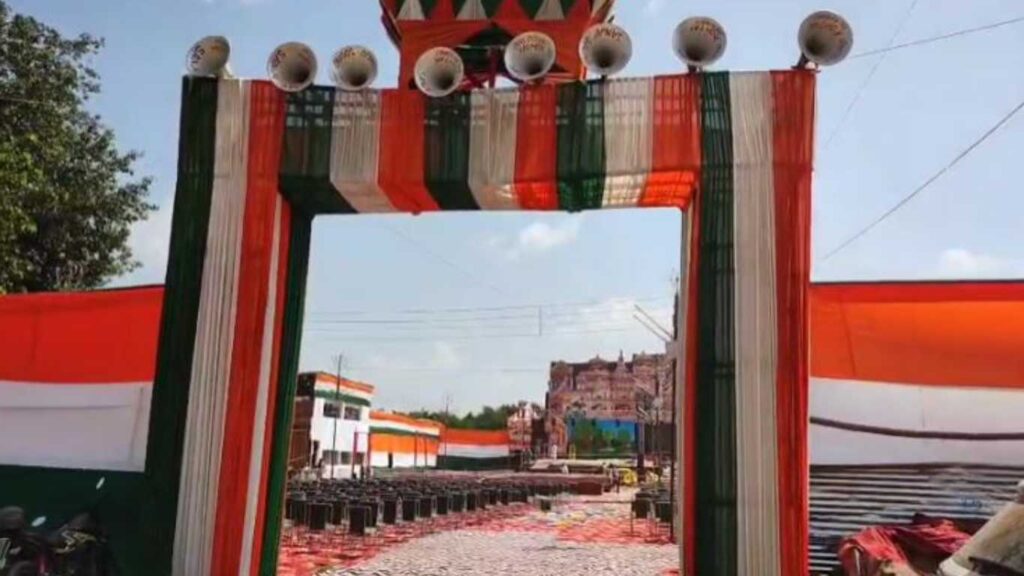 नरेला DDA ग्राउंड में सातवीं बार भव्य रामलीला मंचन: देशभक्ति की झलक और ऑपरेशन सिंदूर की थीम