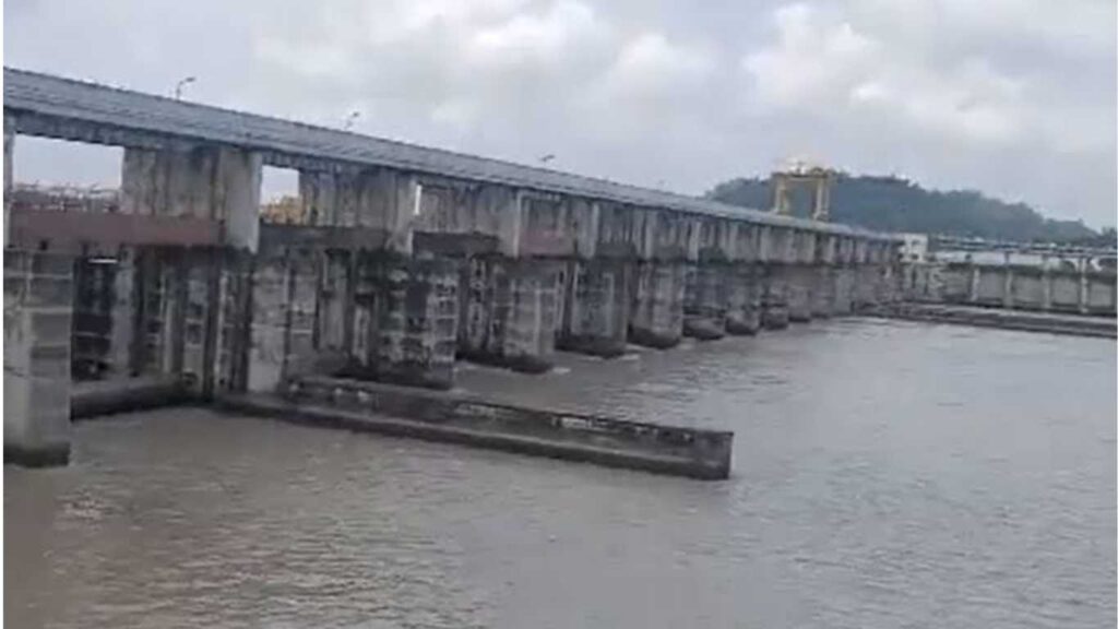 HATHINI KUND DAM: हथिनी कुंड बैराज डैम और दिल्ली ड्रेनेज मास्टर प्लान 2025