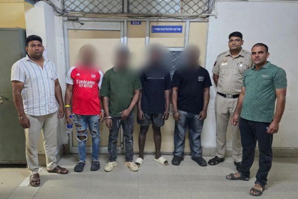 Operation Vigilant: निहाल विहार में दिल्ली पुलिस का बड़ा धमाका