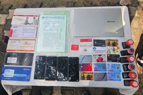 दिल्ली पुलिस ने 7 ठग किए गिरफ्तार: ₹22 लाख के ऑनलाइन ट्रेडिंग फ्रॉड का पर्दाफाश,बड़ी सफलता