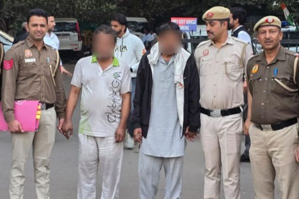 HAUZ QAZI POLICE ARREST: 2 EXPLOSIVEअपराधी गिरफ्तार, बड़ी BURGLARY MODULE का पर्दाफाश