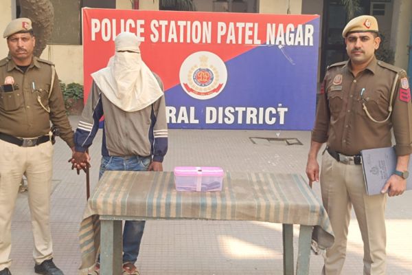 खतरनाक अपराधी PATEL NAGAR पुलिस ने शदीपुर फ्लाईओवर से दबोचा, देशी कट्टा बरामद