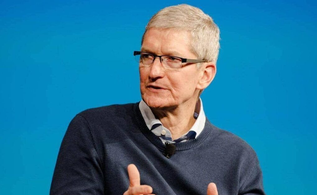 Apple Leadership Change