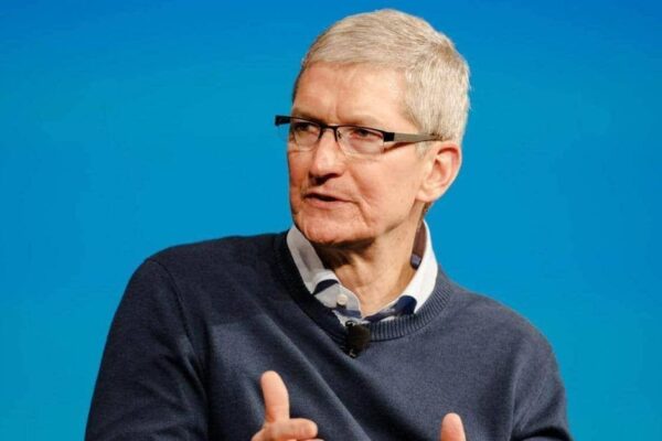 Apple Leadership Change